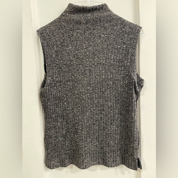 NWOT Banana Republic Sweater Mockneck - Picture 2 of 3